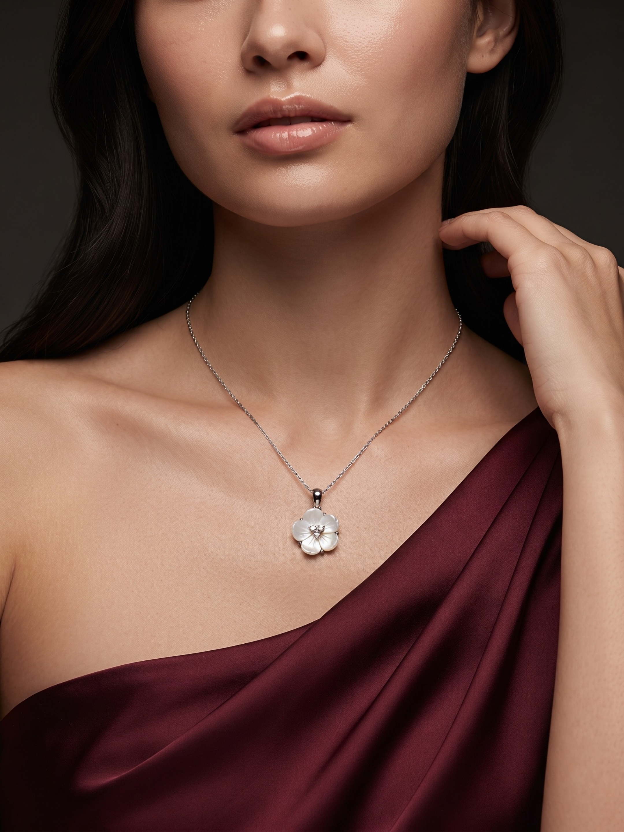 Mother of Pearl Floral Pendant