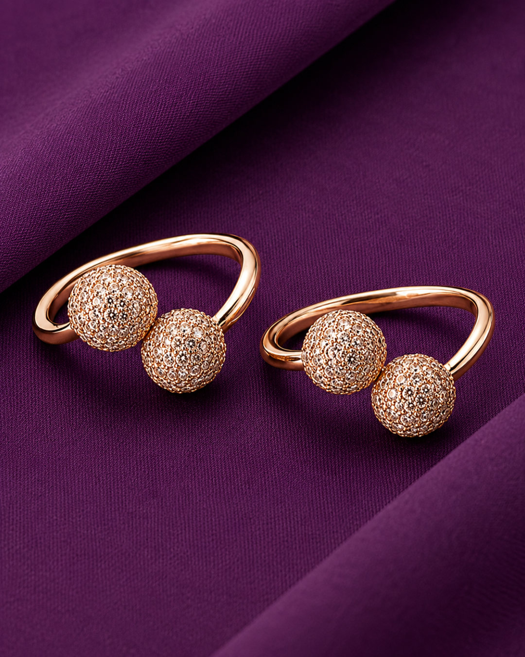 Aurora Pavé Sphere Rose Gold Toe Ring