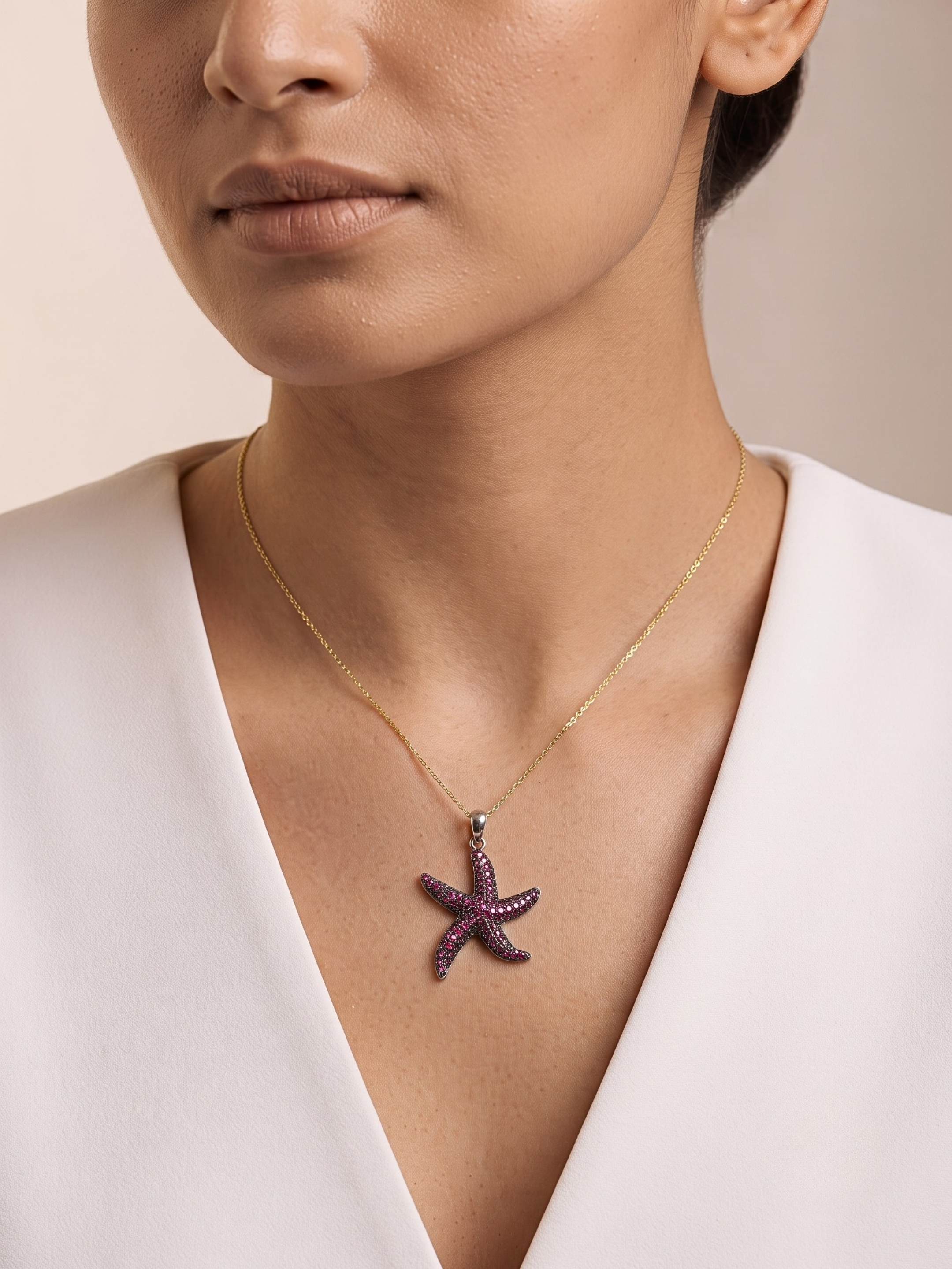 Maris Bloom Pink Starfish Silver Pendant